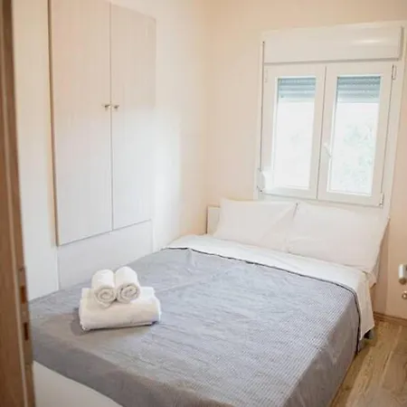 Tatil Evi Betty's 4 Seasons In *