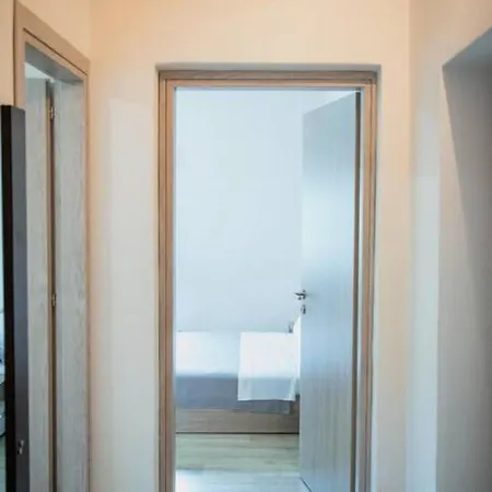 Tatil Evi Betty's 4 Seasons In Agria