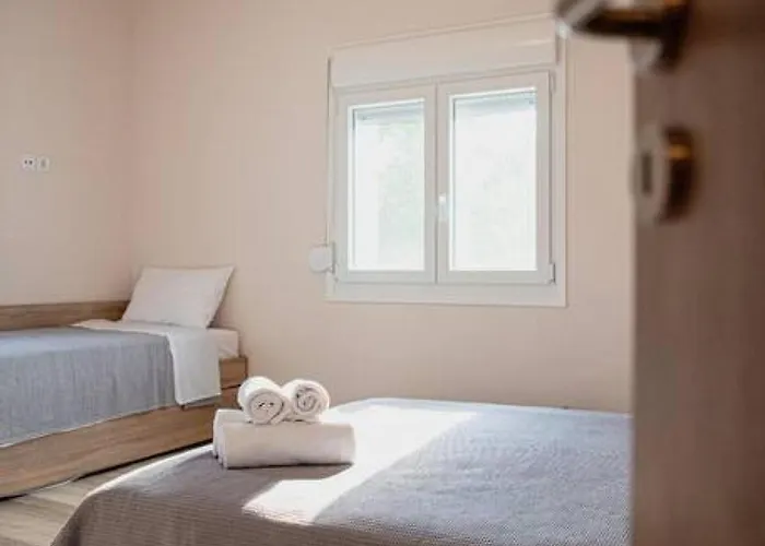 Vakantiehuis Betty's 4 Seasons In Agriá